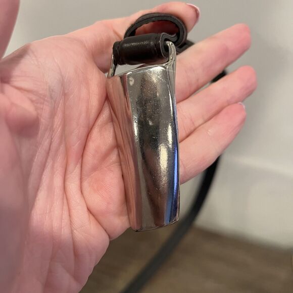 90's Chic Shiny Silver Abstract Hook Buckle Skinny Black Belt Size 16 Adjust - Picture 4 of 11